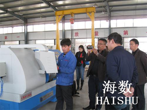出口印尼數(shù)控車(chē)床、數(shù)控銑床，客戶驗(yàn)收順利通過(guò)
